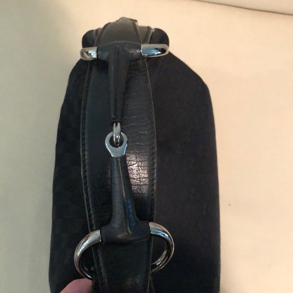 Authentic Gucci Horsebit hobo - Picture 2 of 8